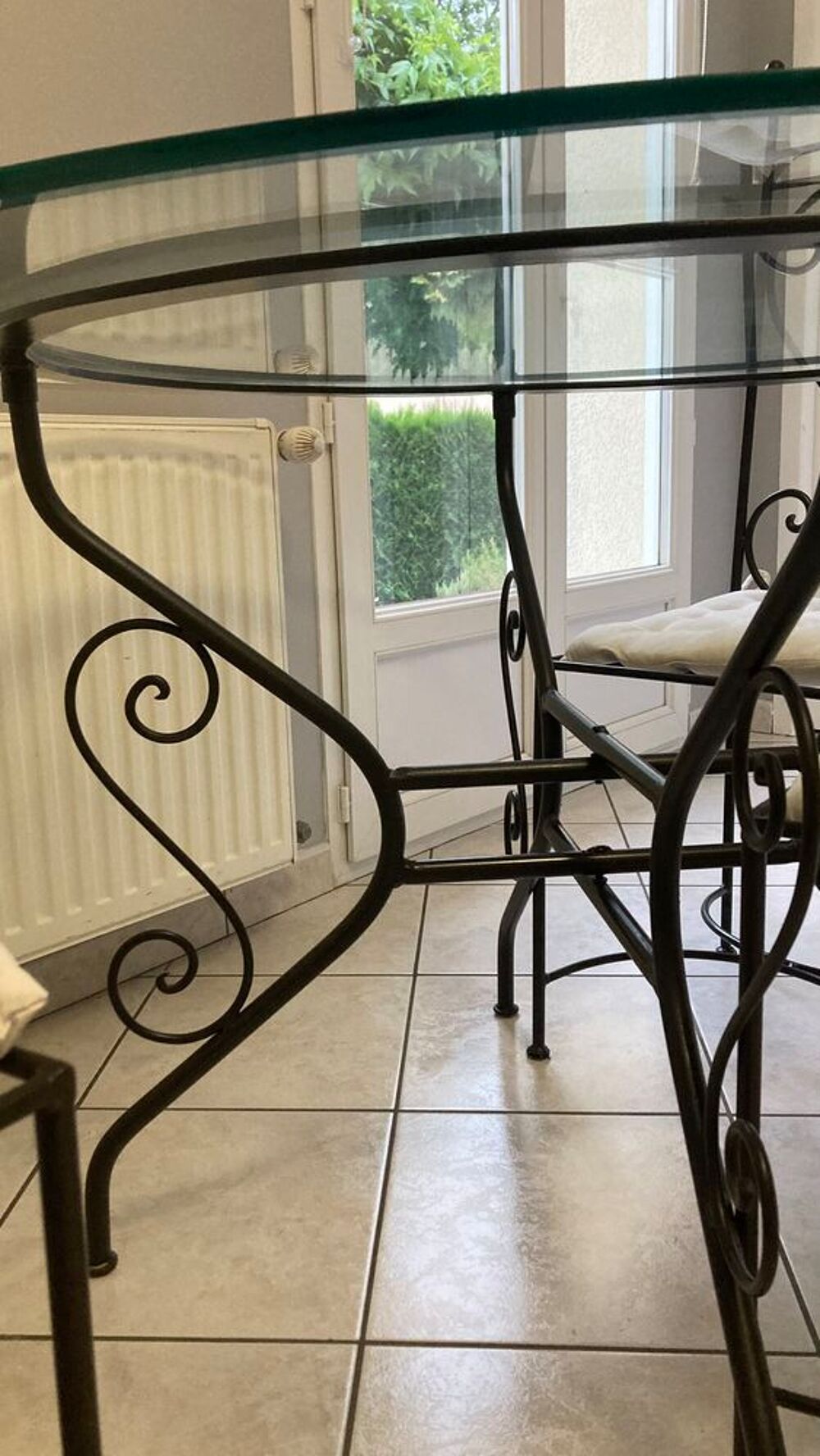 Table verre + 4 chaises Meubles