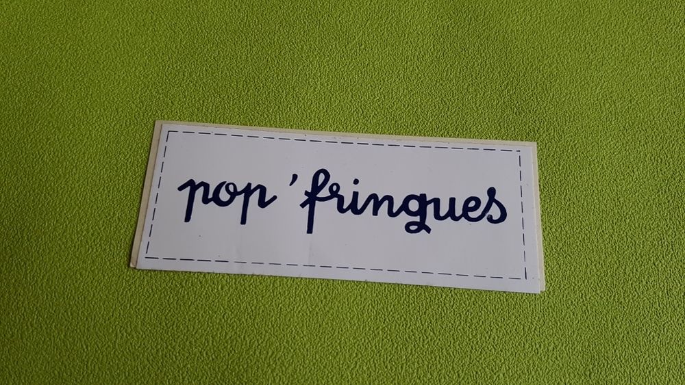 AUTOCOLLANT POP ' FRINGUES 