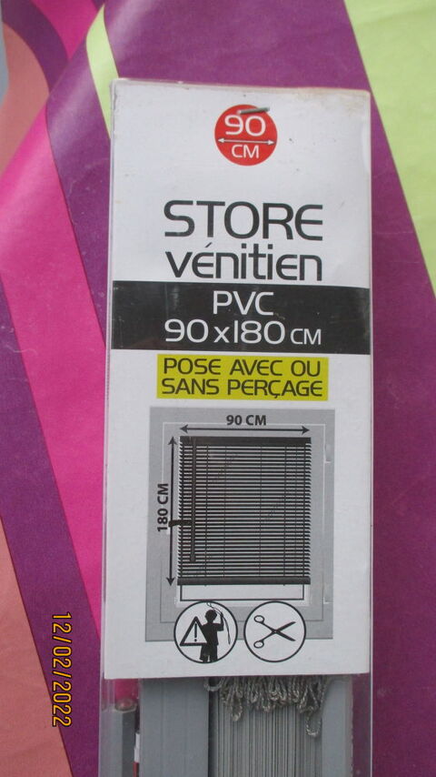 Store Vnitien PVC 90 x 180 cm (neuf sous blister). 20 Le Vernois (39)