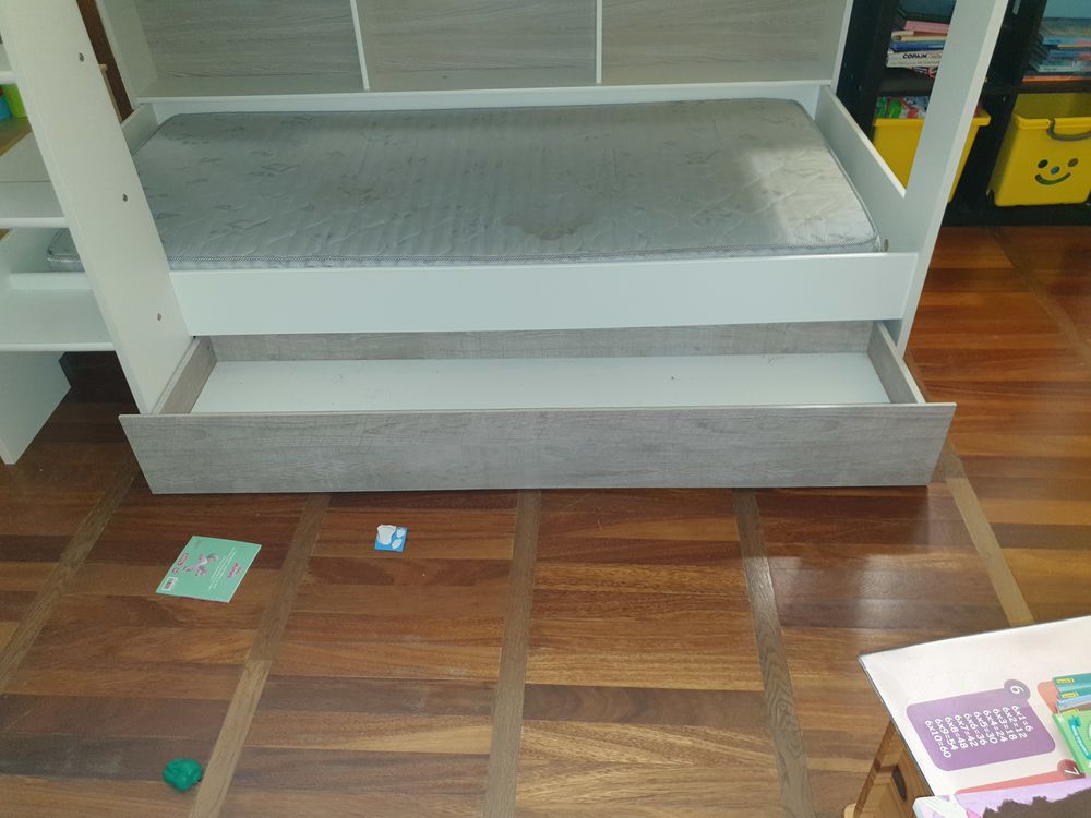Lit superpos&eacute; bois blanc avec rangements Mobilier enfants