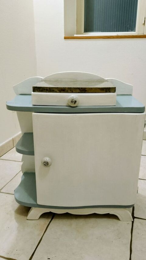 meuble de chevet en bois, enti�rement relook�, style vintage 110 Lavaur (81)