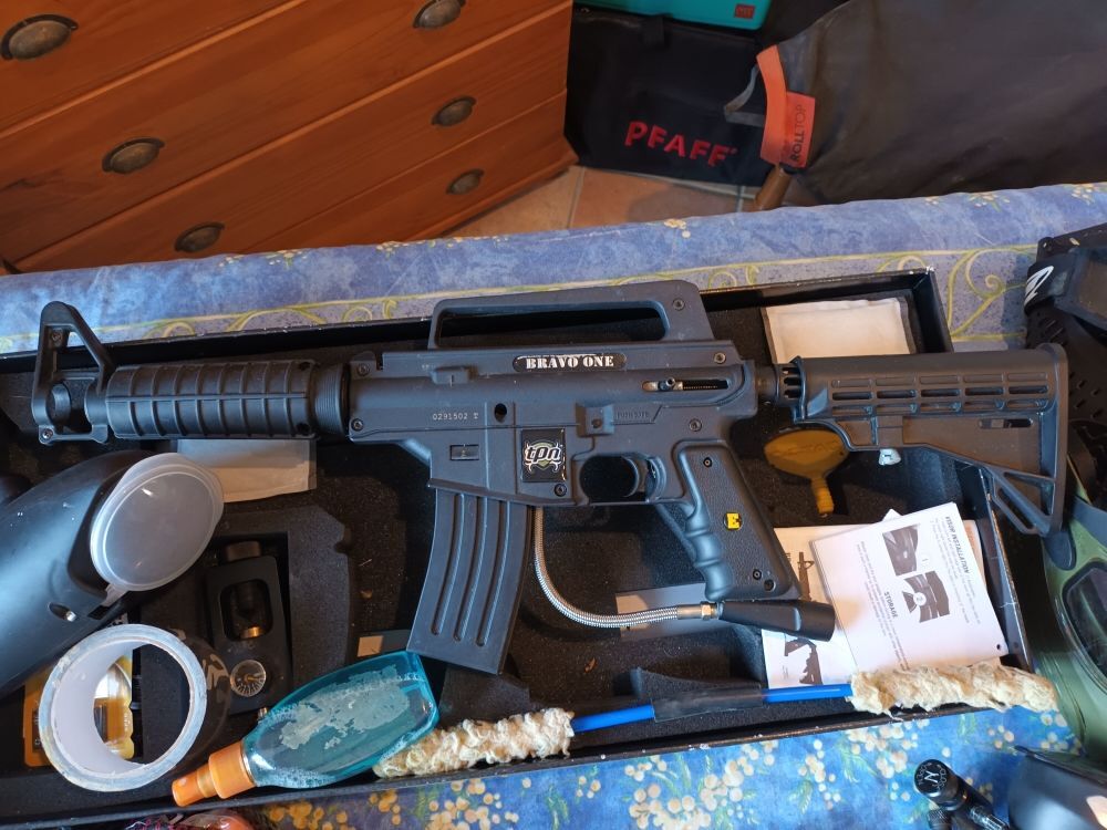 paint ball Sports
