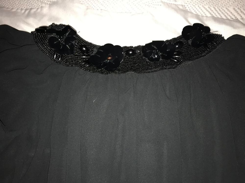 PETITE VESTE NOIRE AVEC SEQUINS Joseph Ribkoff T. 42 Vêtements