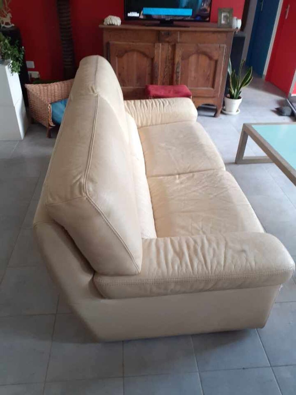 Canap&eacute; et fauteuil en cuir Meubles