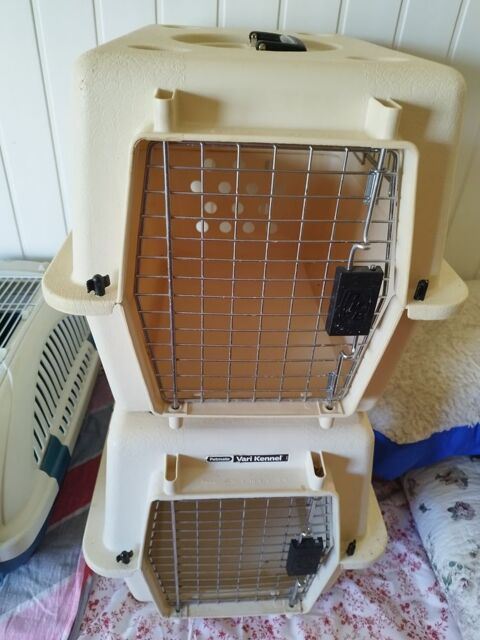 2  VARI-KENNEL pour chiens et chats
30 01800 Meximieux