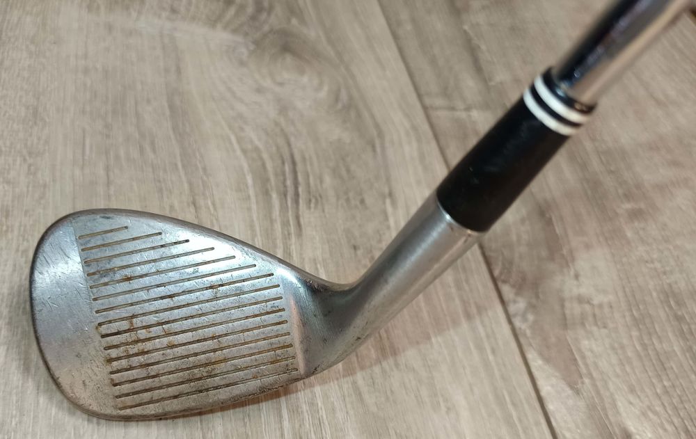 Sandwedge de Golf Cleveland CG11 56&deg; en Acier pour Homme Sports