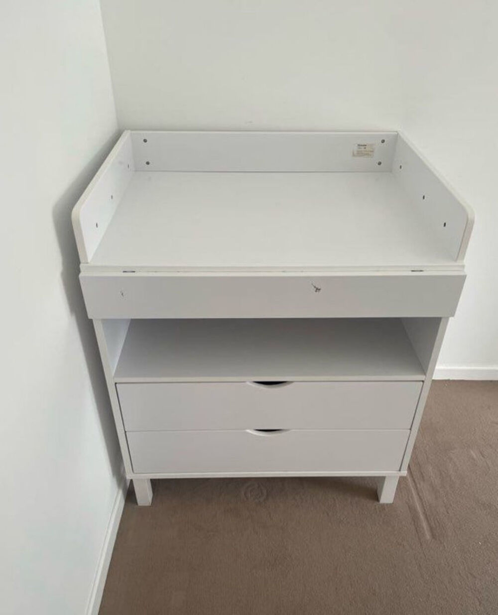 Commode &agrave; langer Meubles