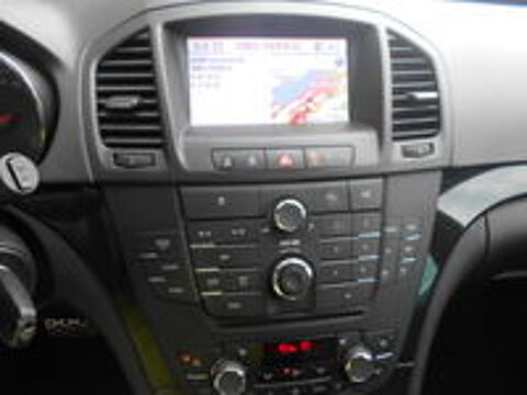 Insignia 2.0 CDTI - 160 FAP Cosmo Pack A 2012 occasion 73420 Drumettaz-Clarafond