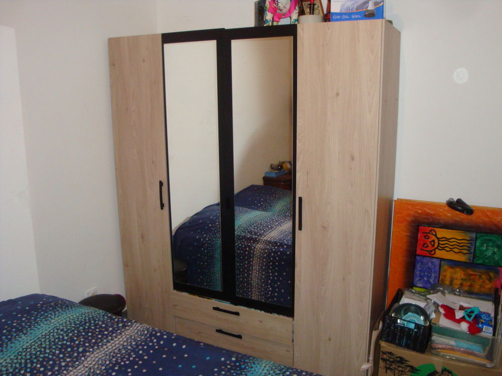 Armoire chambre 4 portes Meubles