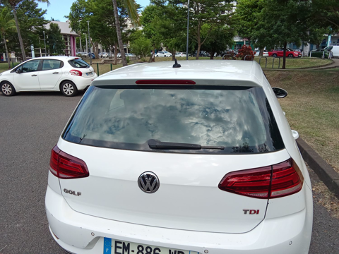 Volkswagen Golf 1.6 TDI 115 BlueMotion Technology FAP DSG7 Confortline Business 2017 occasion Saint-Denis 97400