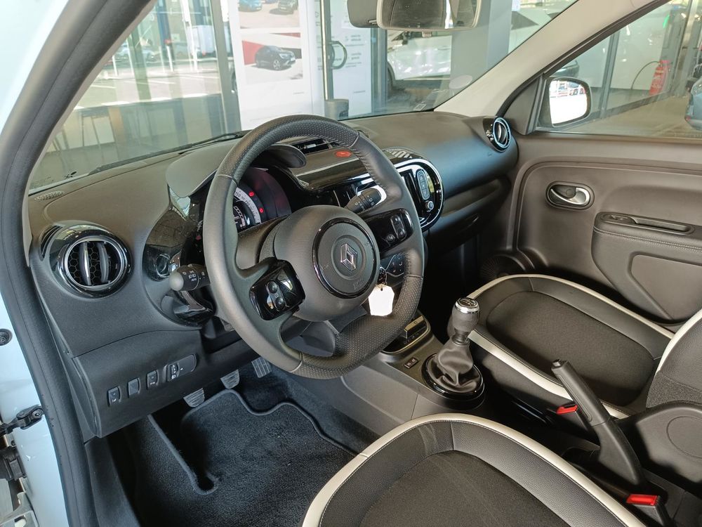 Twingo III SCe 65 SL Urban Night 2023 occasion 95220 Pierrelaye