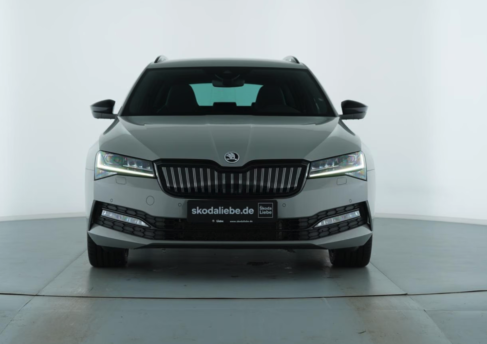 Superb Combi 1.4 TSI PHEV 218 ch DSG6 Sportline (8 CV) 2023 occasion 59000 Lille