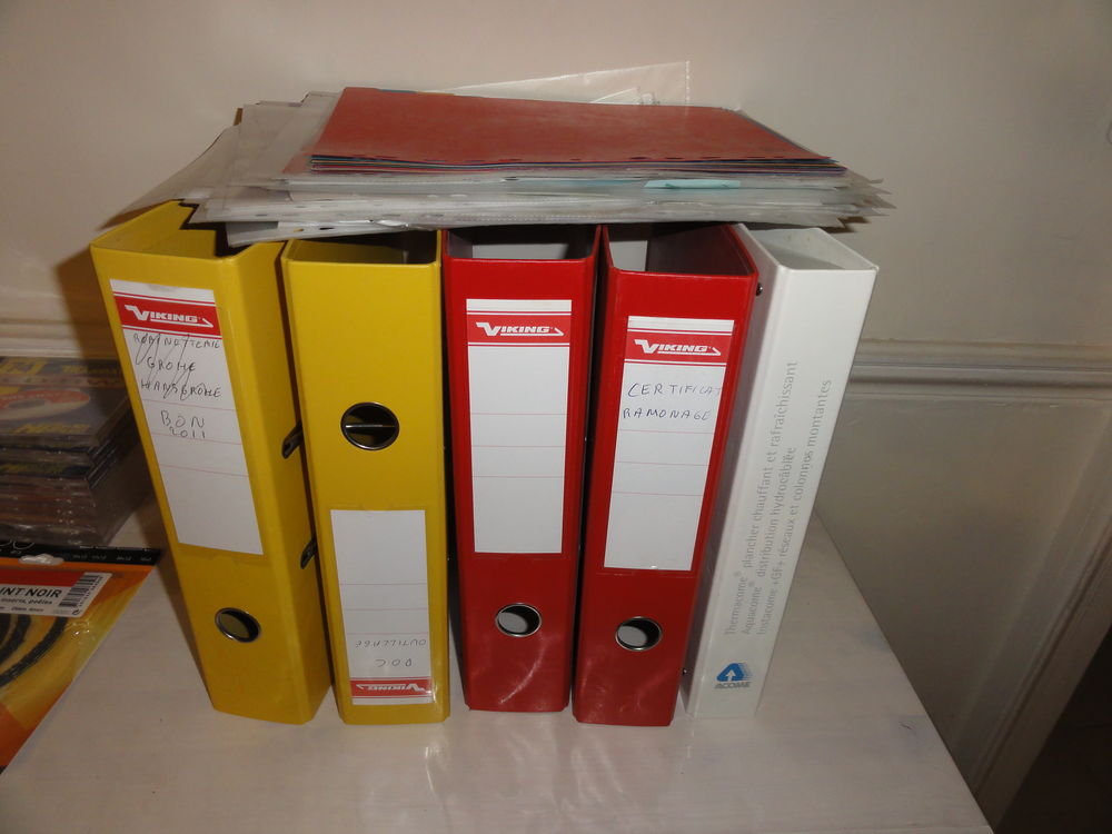 classeur grand format + intercalaire et pochette document Matériel informatique