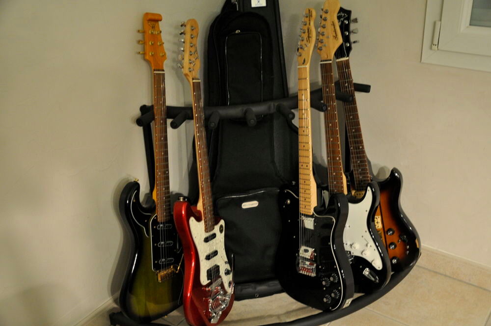 divers guitares Instruments de musique