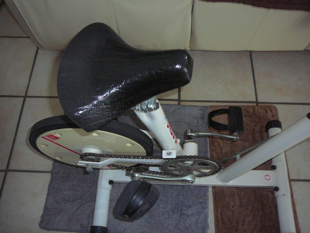 v&eacute;lo appartement bon &eacute;tat Sports