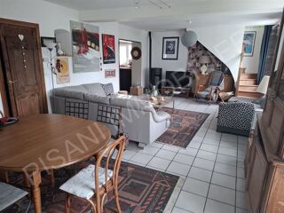  Maison  vendre 8 pices 161 m