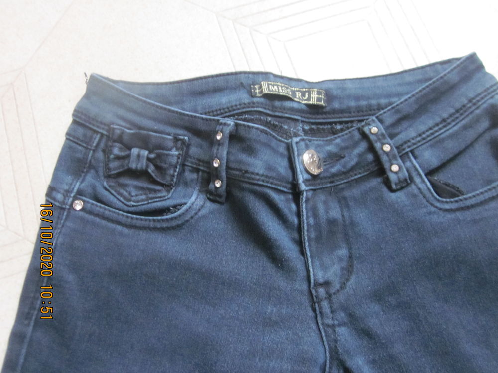 panralon en jean taille 38 (M ) et 34( (xs) Vêtements