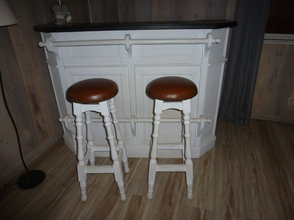 Meuble Bar bois avec 2 tabourets Meubles
