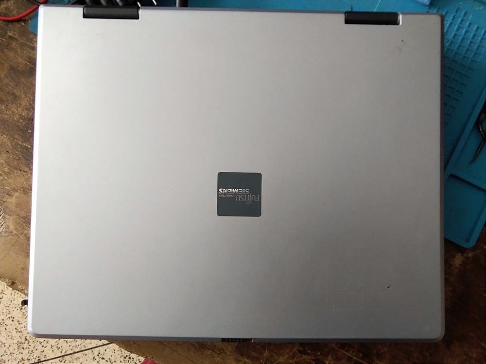 Laptop Fujitsu-Siemens Amilo Pro Matériel informatique