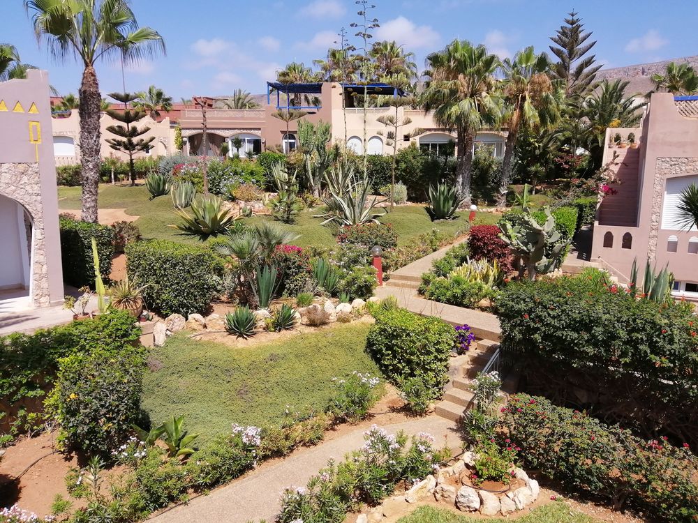   Maroc : Villa Mirleft Bord de mer et au pied de la montagne Maroc, Mirleft