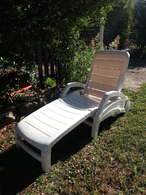 fauteuil chaise longue relax de jardin en rsine pliable 40 Saint-Alban-Leysse (73)