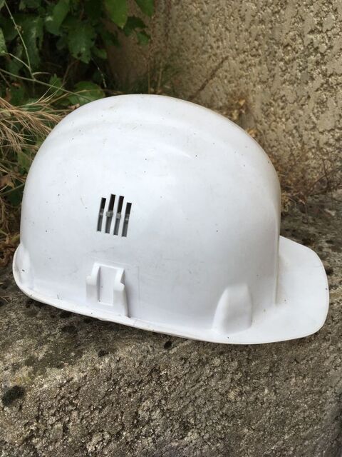 Casque de chantier 10 Saint-Julien-les-Rosiers (30)