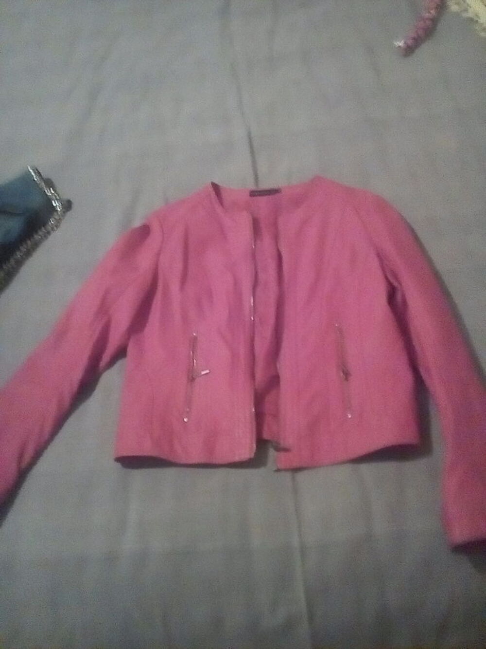 Blouson imitation cuir rouge Vtements