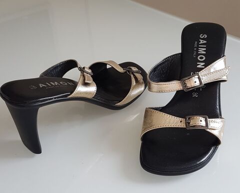 Chaussures escarpin ouvertes en cuir doré 15 Sannois (95)