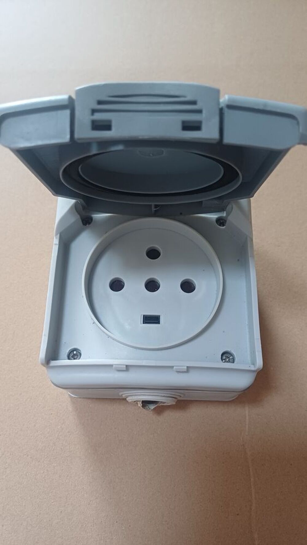prise de courant Bricolage