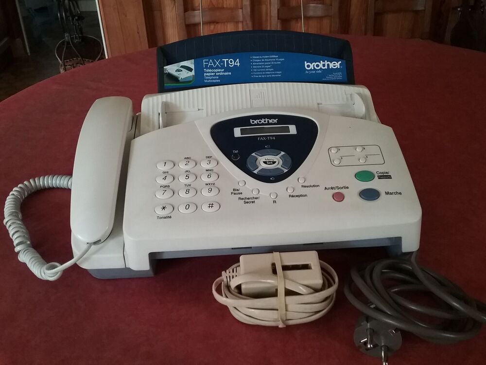 T&eacute;l&eacute;phone Fax marque Brother Téléphones et tablettes