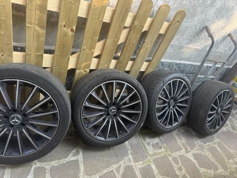 Pi&egrave;ces et &eacute;quipements Voiture Pneu voiture - roue  occasion Neuilly-sur-Seine 92200