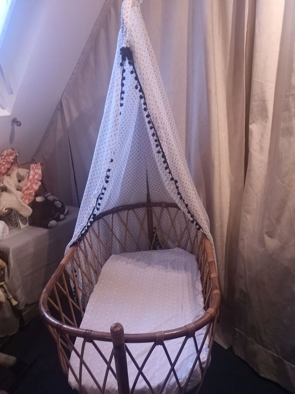 BERCEAU en rotin
Mobilier enfants