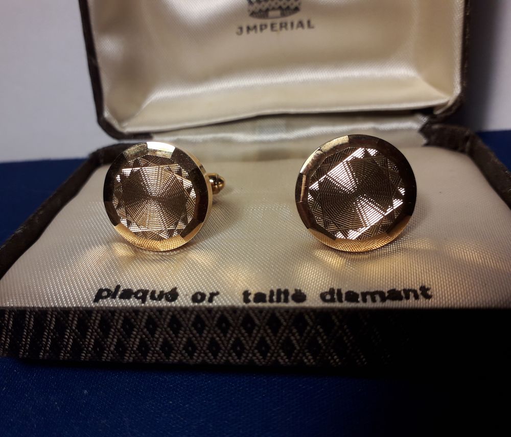 Coffret de boutons de manchette Imp&eacute;rial en plaqu&eacute; or Bijoux et montres