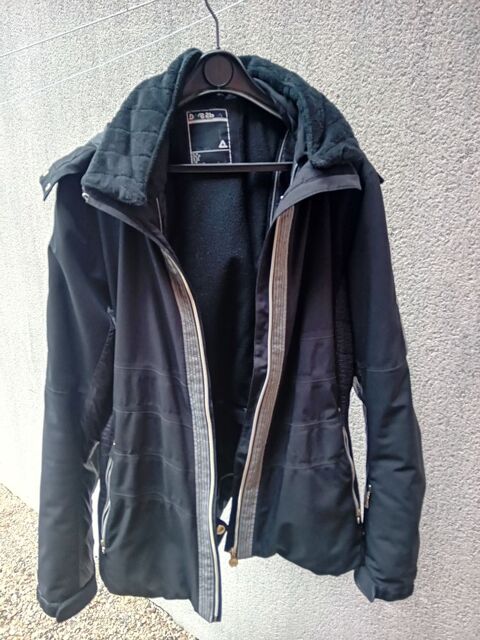 Veste de ski femme +capuche d�tachable  130 Attignat (01)