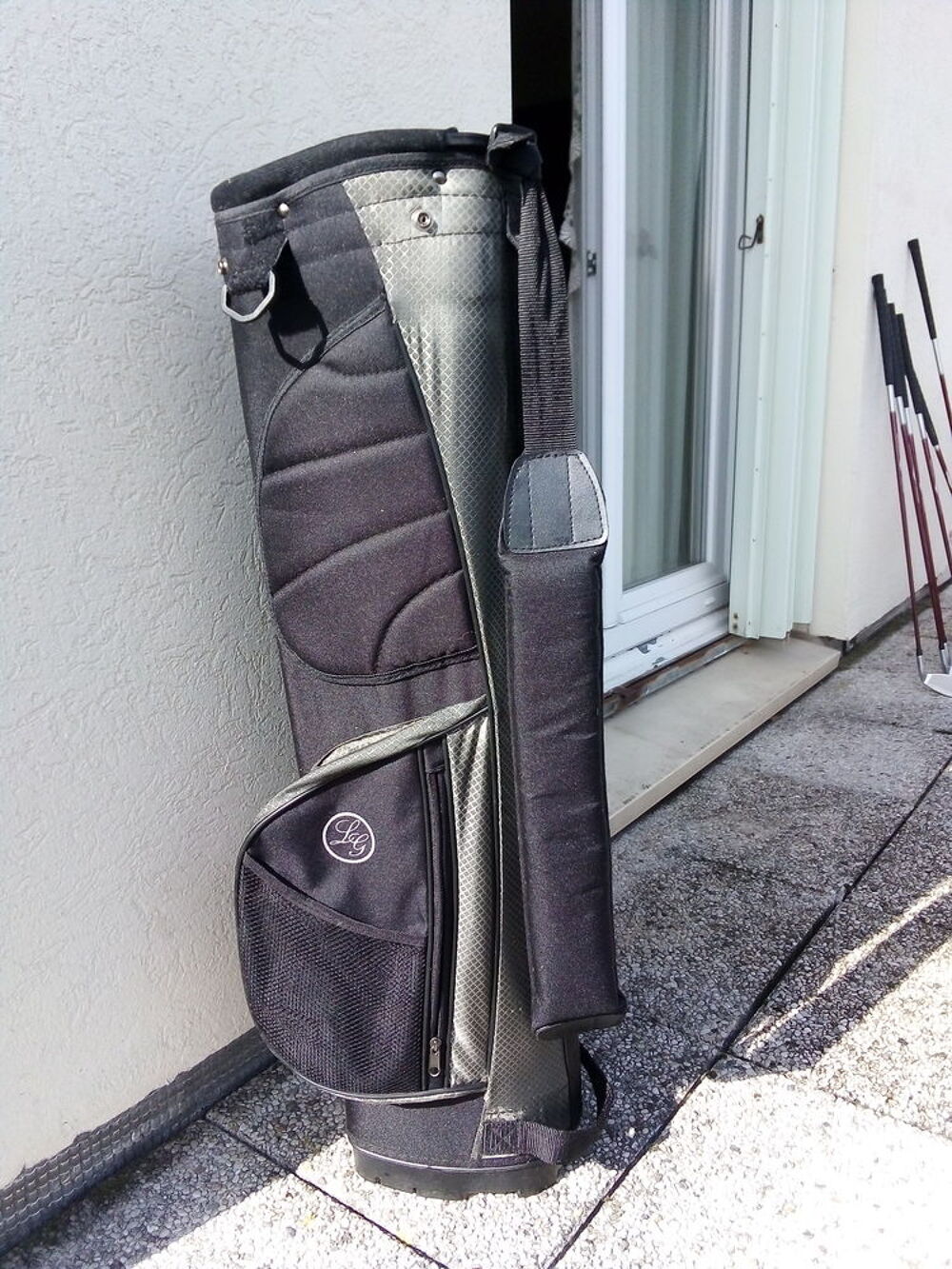 ensemble chariot et mat&eacute;riel de golf Sports