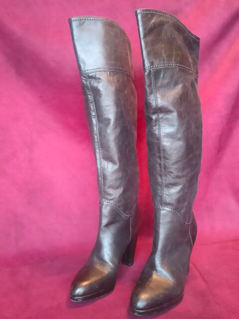 Bottes pointure 39 en cuir 20 Avermes (03)