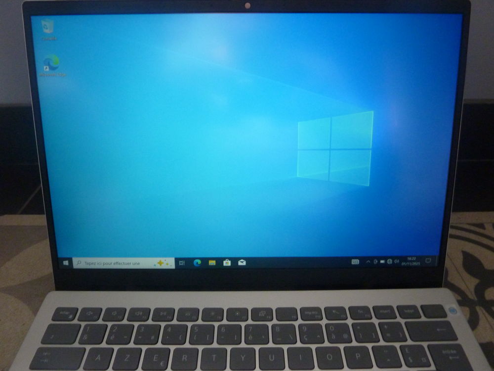 Ordinateur portable DELL Inspiron 14 5425 Matériel informatique