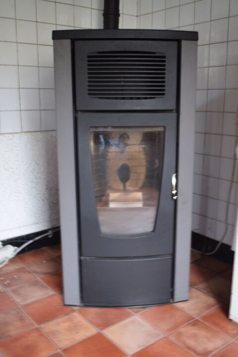 POELE A PELLETS Amblainville (60)