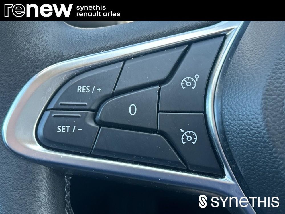 Captur E-Tech 145 - 21 Business 2022 occasion 13200 Arles