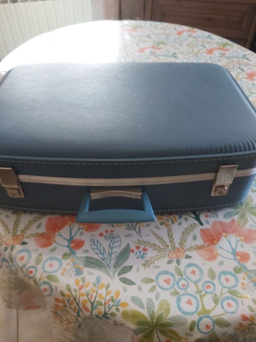 trois valises CD et vinyles
