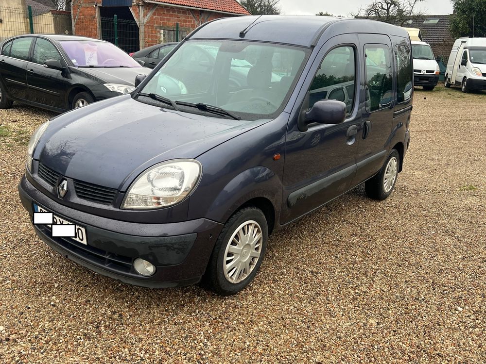Kangoo 1.5 DCI 82 PRIVIL&Egrave;GE 2003 occasion 89500 Armeau