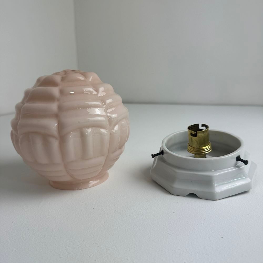 ANCIENNE PETITE APPLIQUE EN OPALINE ET CERAMIQUE ART-DECO Décoration