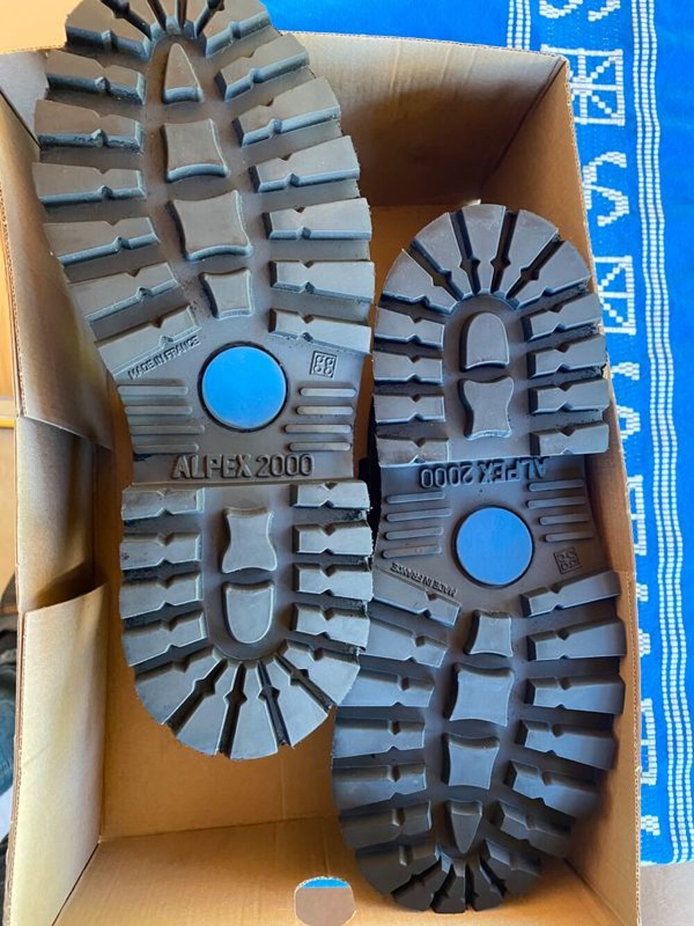 Chaussures de s&eacute;curit&eacute; T 37 Chaussures