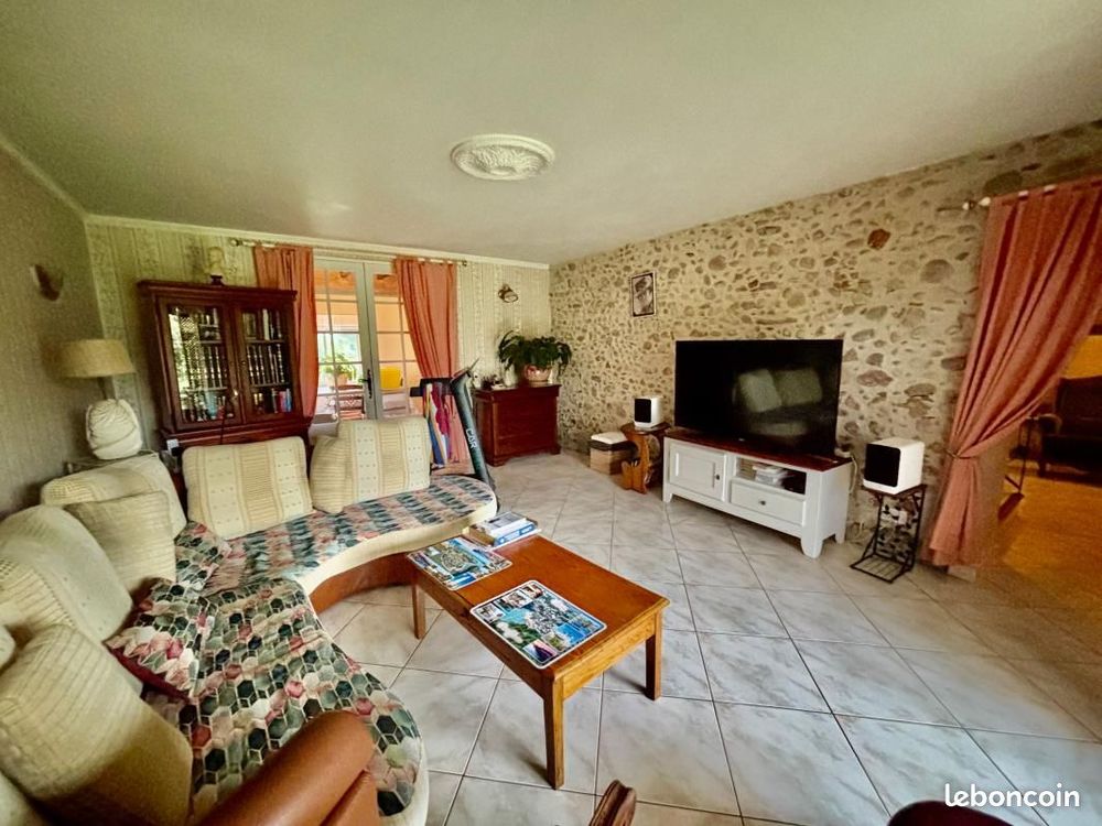 Vente Maison Maison Atypique de  170 m² à 30 min de Toulouse Cambounet-sur-le-sor