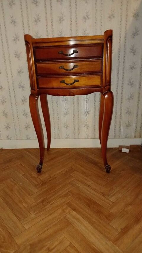 magnifique chevet en merisier 3 tiroirs de style louis XV 35 Olonne-sur-Mer (85)
