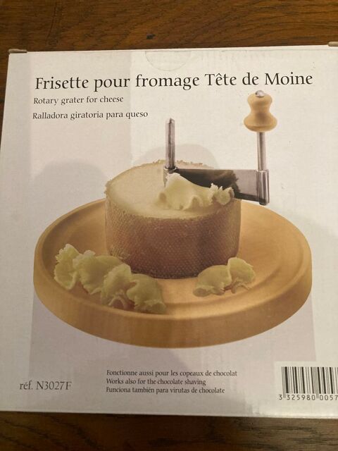 frisette pour fromage servant a former des copeaux de fromage , de chocolat. Etat neuf , encore sius emballage 10 Talence (33)