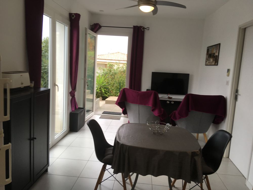   GRAND STUDIO 28 M2 POUR 2 PERSONNES  Corse, Bastelicaccia (20129)