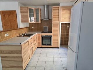  Appartement à louer 3 pièces 55 m²