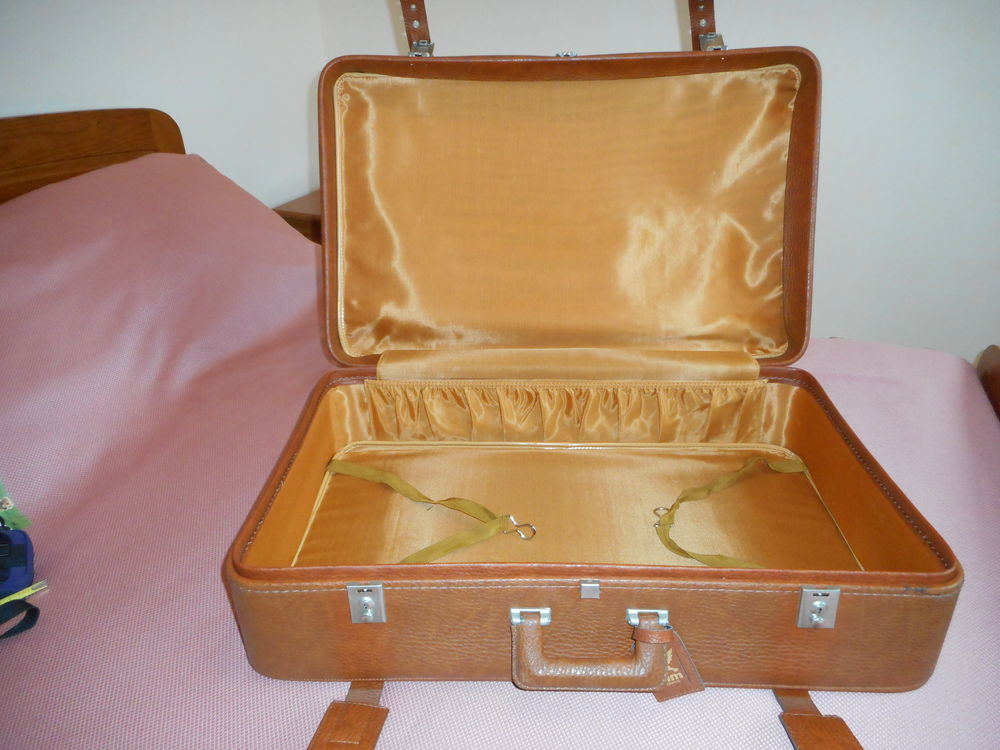 Valise grande dimension - marque SIM FRANCE - Maroquinerie