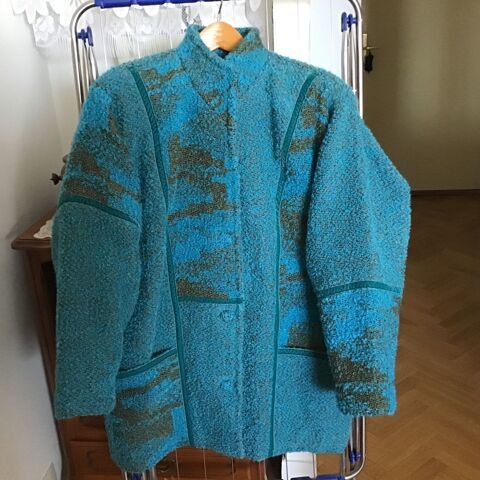 Veste oversize, laine,  taille 46/48 24 Issy-les-Moulineaux (92)